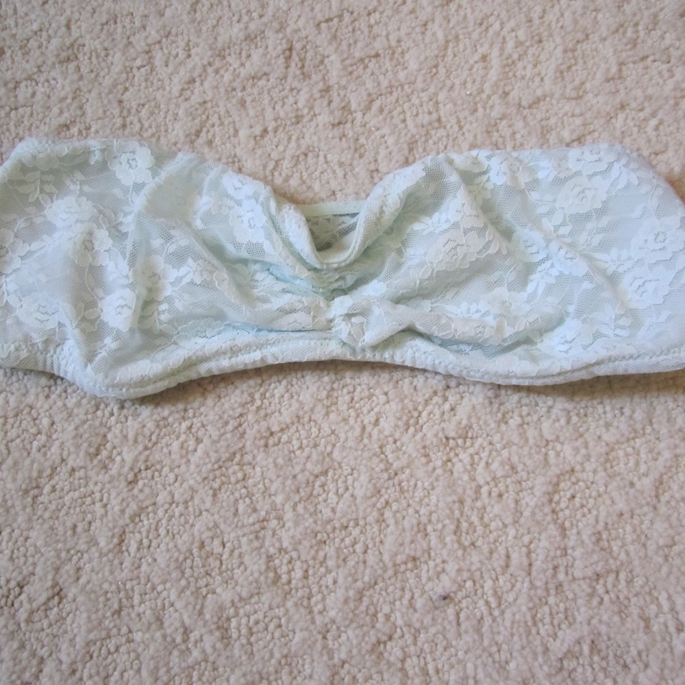 Pink Victoria's Secret Pale Blue Lace Bandeau~Size Small